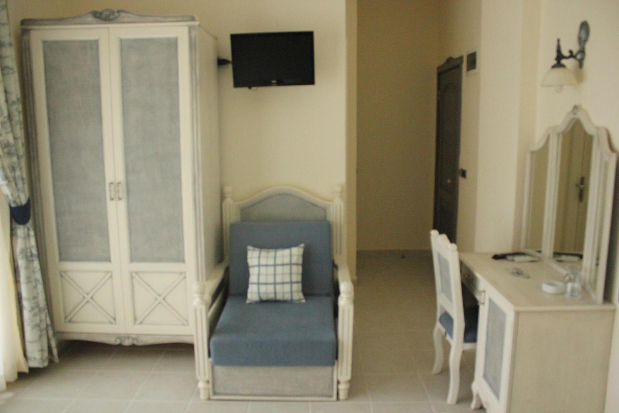 Dolina Hotel Çeşme エクステリア 写真
