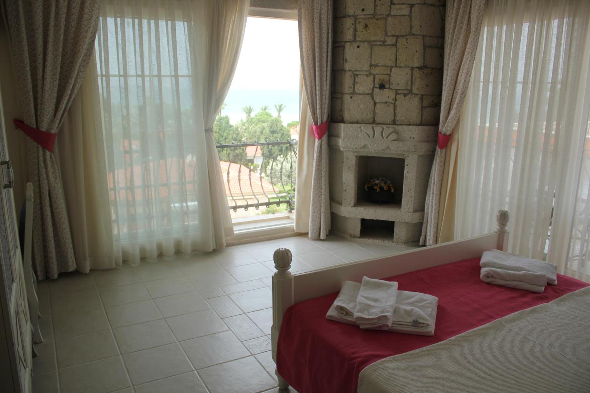 Dolina Hotel Çeşme エクステリア 写真